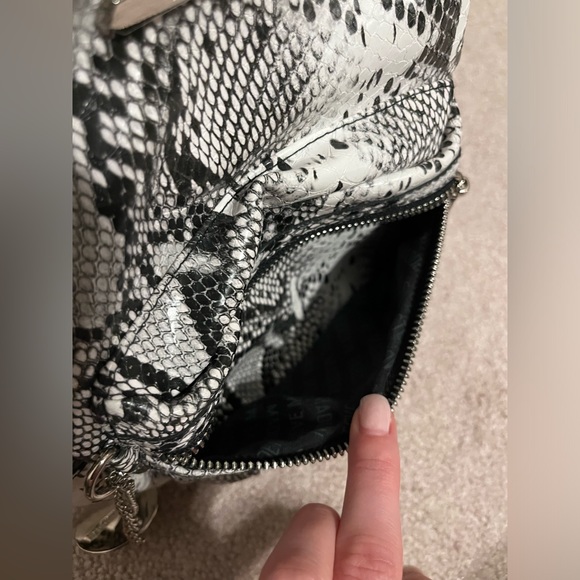 Brand New Rattlesnake Steve Madden Backpack - Picture 2 of 6